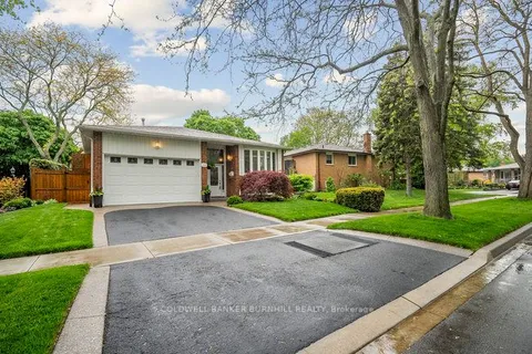 1045 Dowland Crescent, ON L7T 4C6