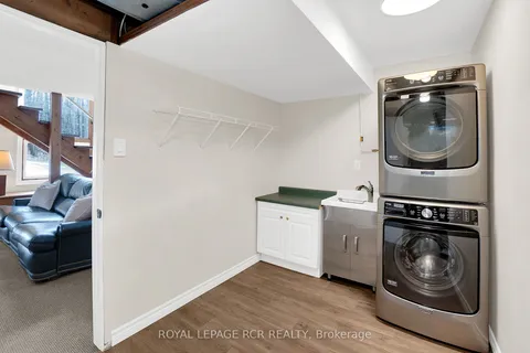 12 Damascus Drive, ON L7C 0A4