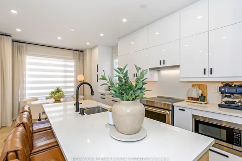 3485 Post Road, ON L6H 0Y9