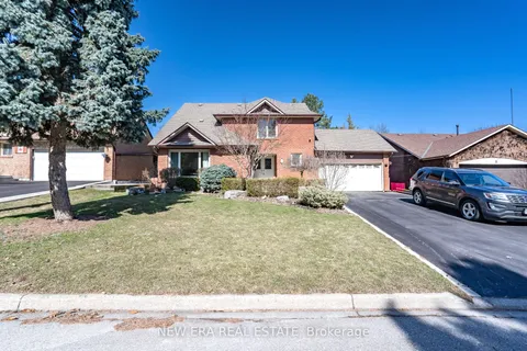 6 Cairnmore Court, ON L6Z 1T6