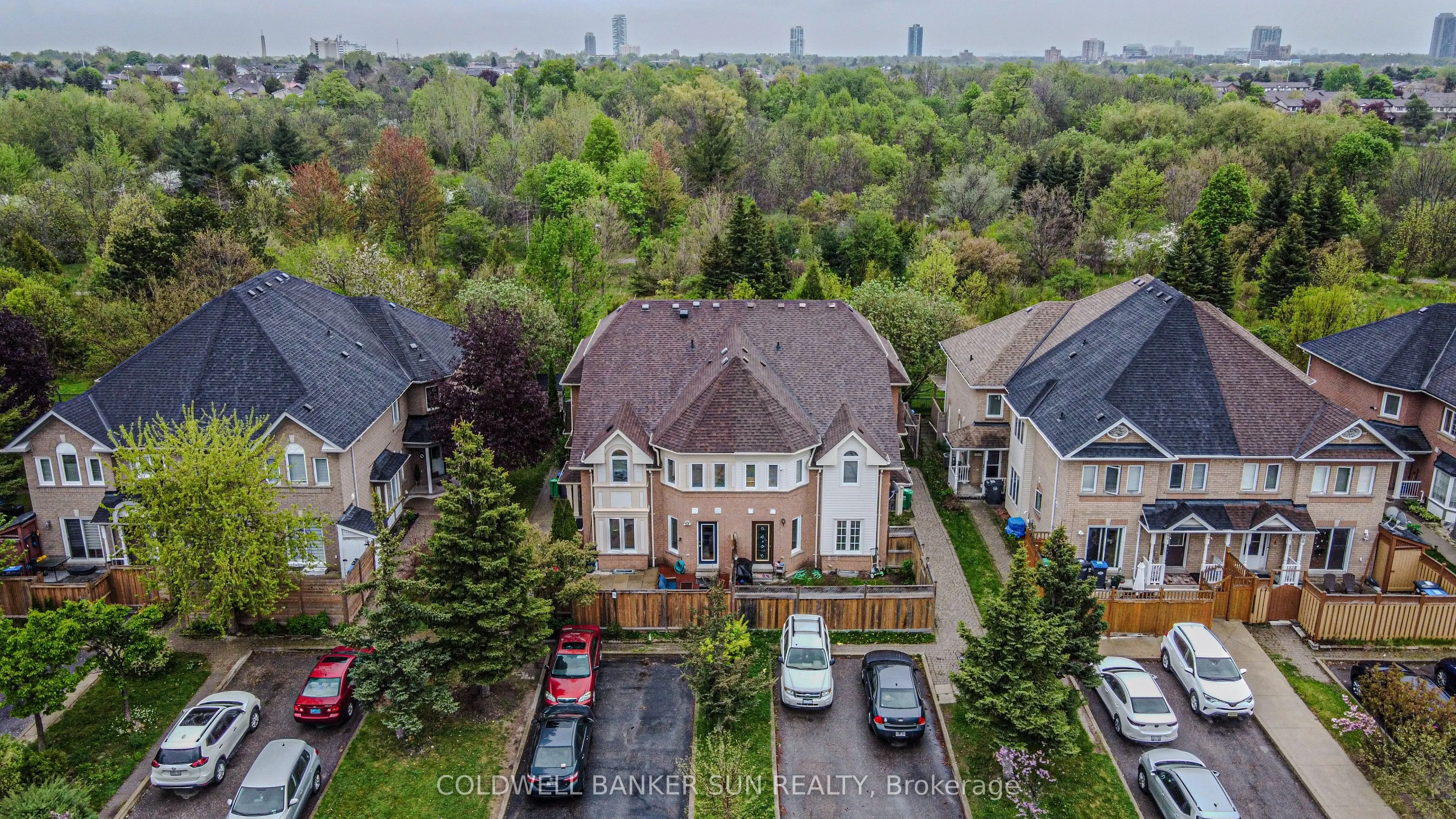 194 Pressed Brick Drive, ON L6V 4K7