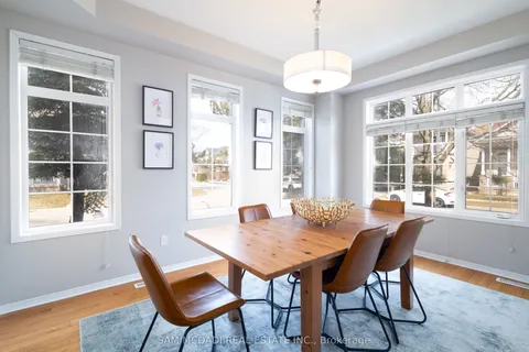 5494 Farmcote Drive, ON L5M 6L5
