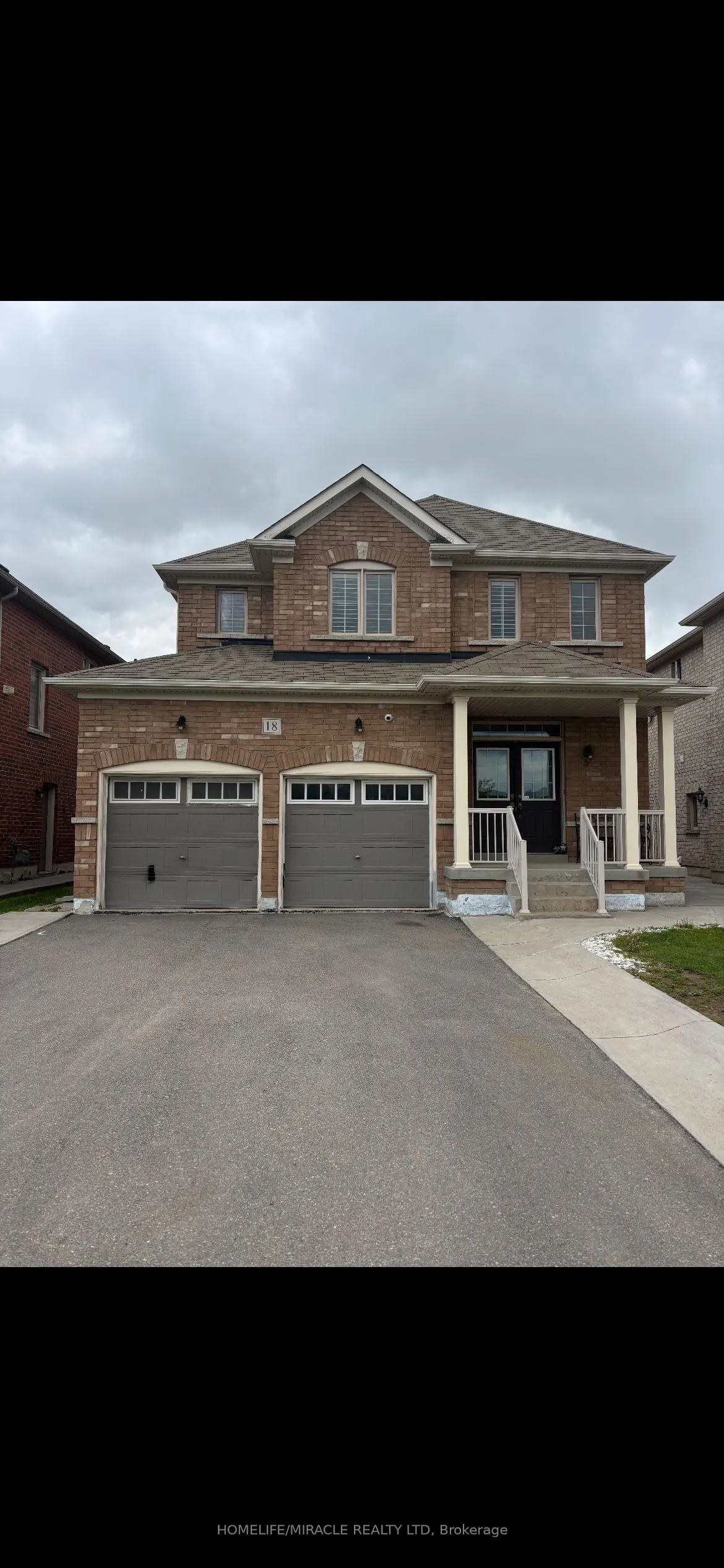 18 Morrow Bay Drive, ON L6P 3T9