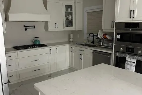 245 Consetoga Drive, ON L6Z 3M1