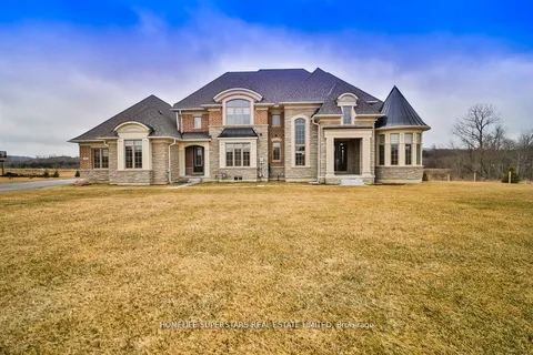 134 AMOS DRIVE Amos Drive, ON L7E 4L7