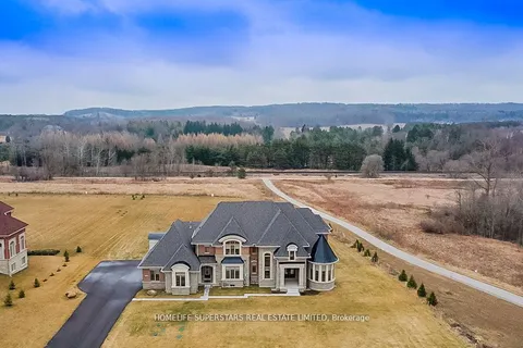 134 AMOS DRIVE Amos Drive, ON L7E 4L7