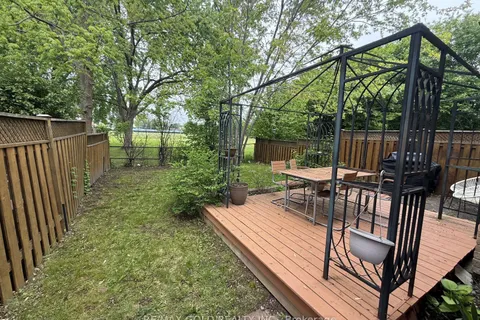 40 Burton Road, ON L6X 1M7