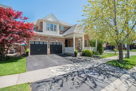 941 Huffman Crescent, ON L9T 6M7