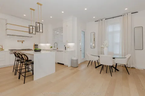 3302 Rattlesnake Path, Oakville, ON L6M 5K4