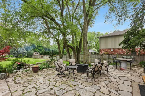792 Old York Road, ON L7P 4X9