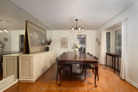 172 Burnhamthorpe Road, ON M9A 1H6