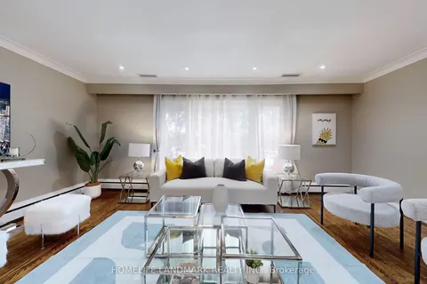 12 Carousel Court, ON M6B 3M1