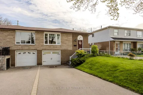 3419 Homark Drive, ON L4Y 2K6