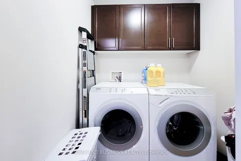 149 Forbes Terrace, ON L9T 4V1