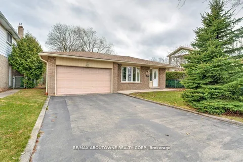 2334 Wyandotte Drive, ON L6L 2T6