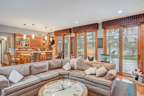 3657 Greenbower Court, ON L5L 1P3