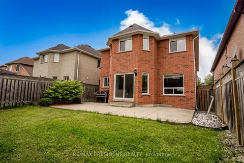13 Tarquini Crescent, ON L7E 2V8
