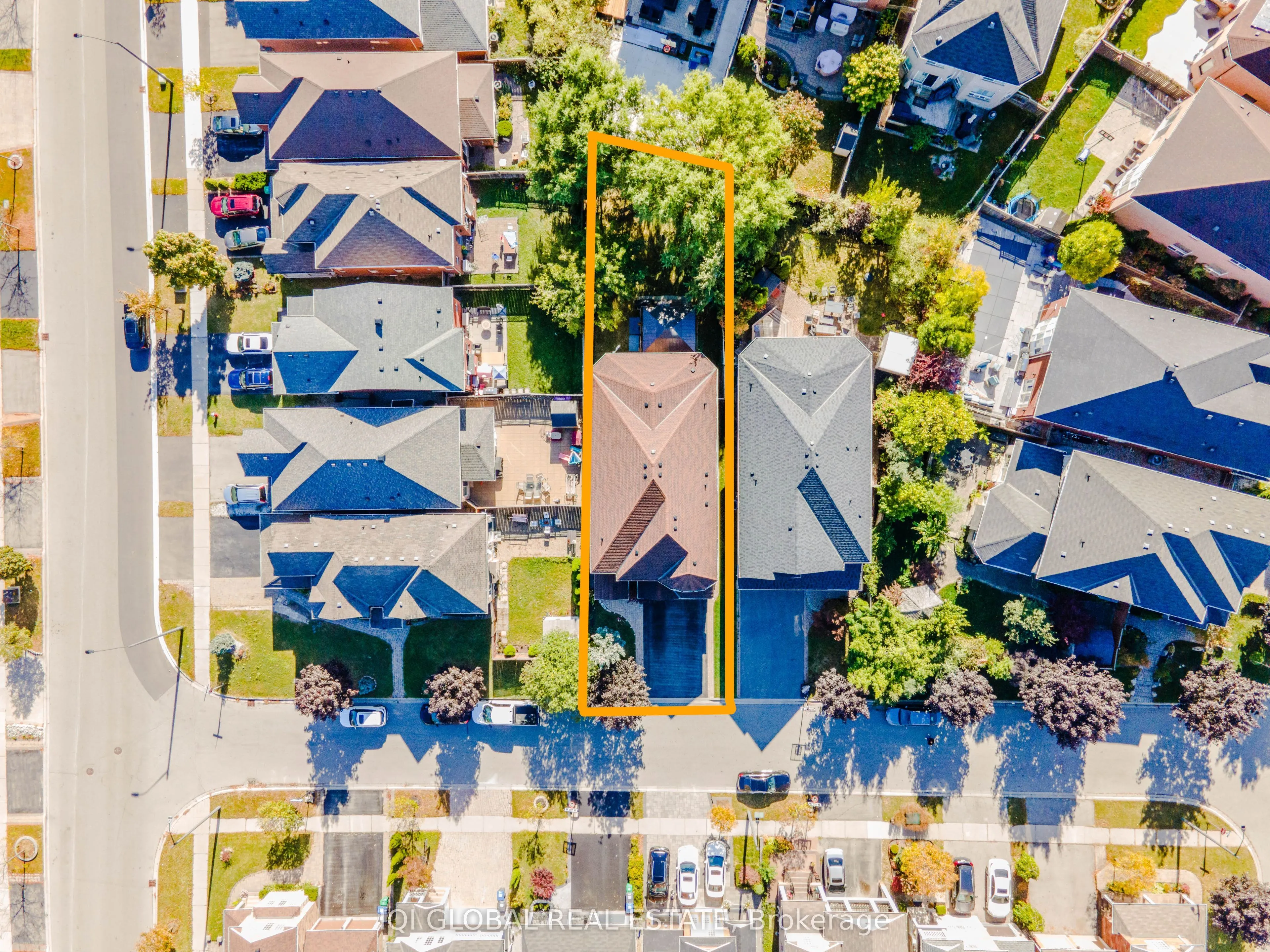 3838 Larisa Grove, ON L5M 7X9