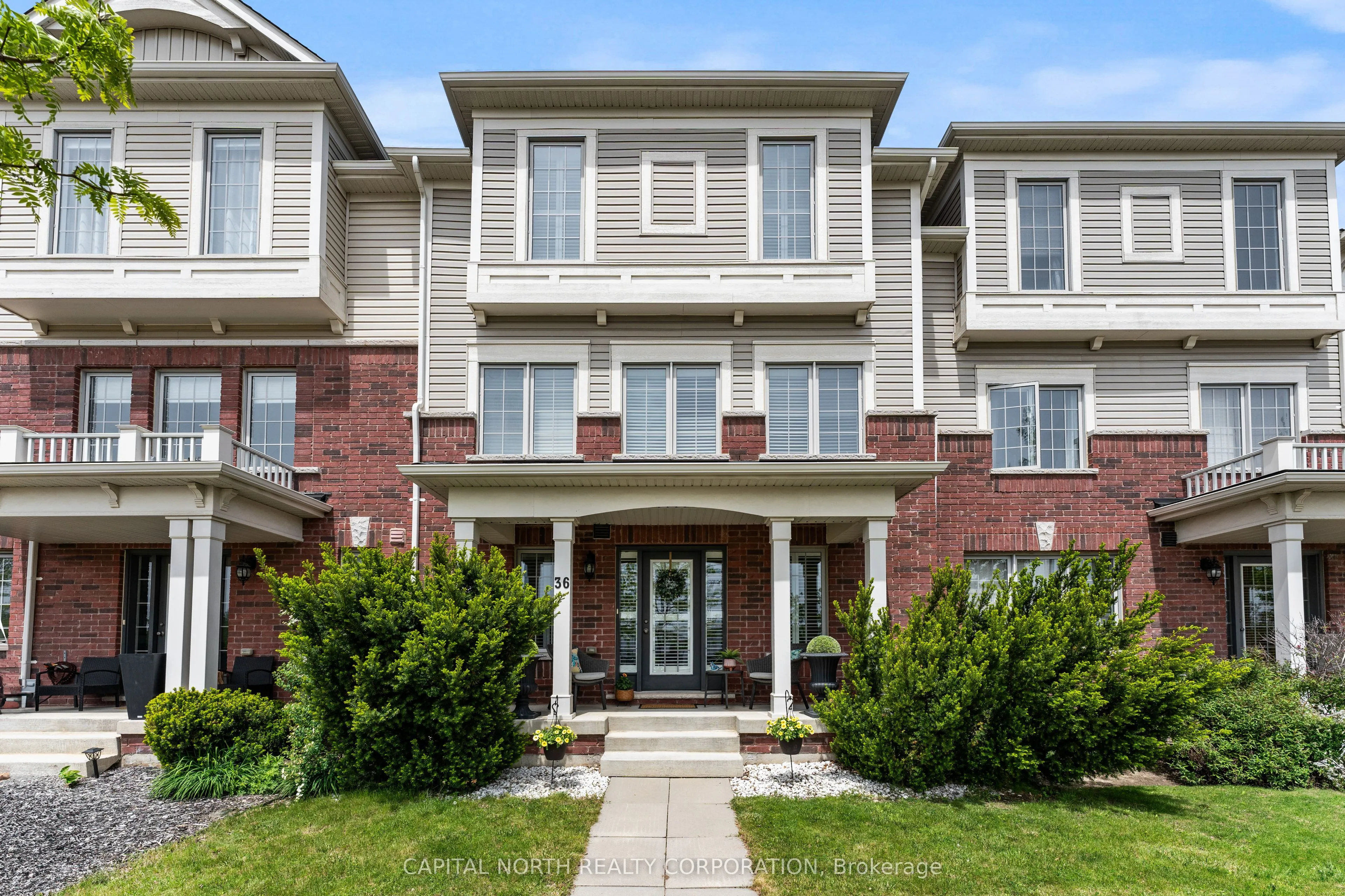 36 Mcdevitt Lane, ON L7C 3S2