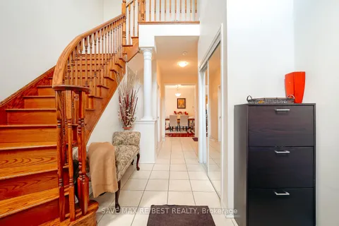 22 Birch Tree Trail, ON L6P 3M8