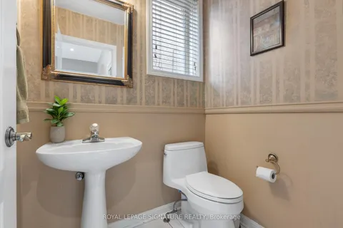 3807 Deepwood Heights, ON L5M 6M6