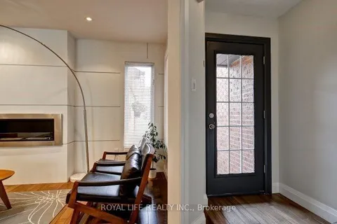 1070 Lindsay Drive, ON L6M 3B5