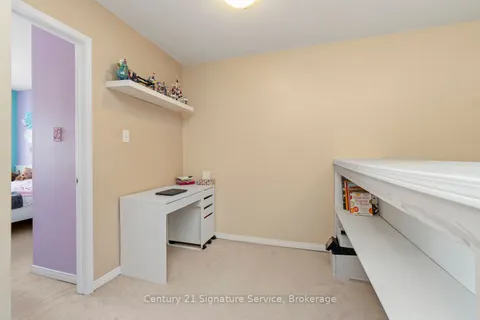 5140 Lampman Avenue, ON L7L 6K1
