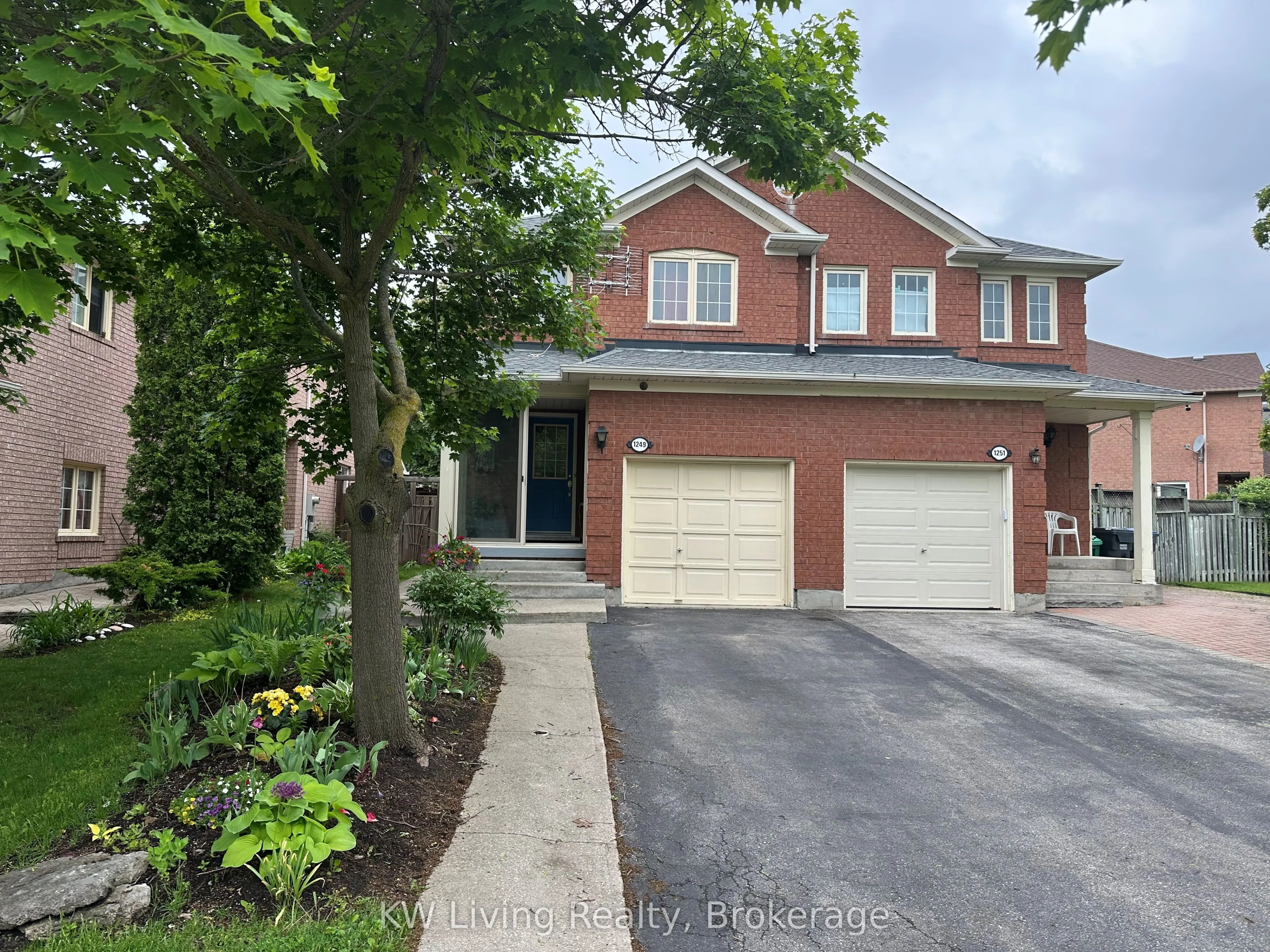 1249 Quest Circle, ON L5N 8B6