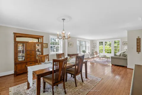 1690 Sherway Drive, ON L4X 1C7