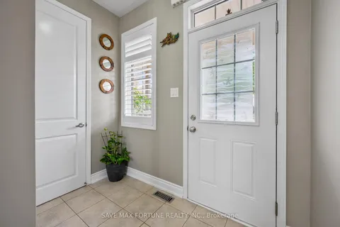 262 Cedric Terrace, Milton, ON L9T 8P1