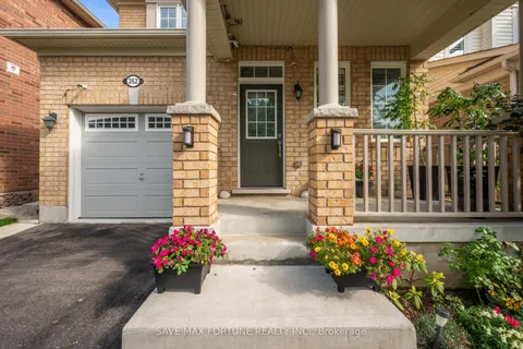 262 Cedric Terrace, Milton, ON L9T 8P1