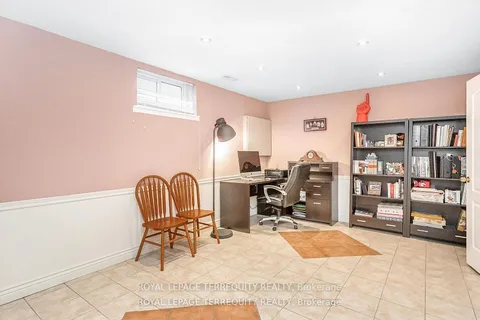 1714 Globe Court, ON L5L 3G5