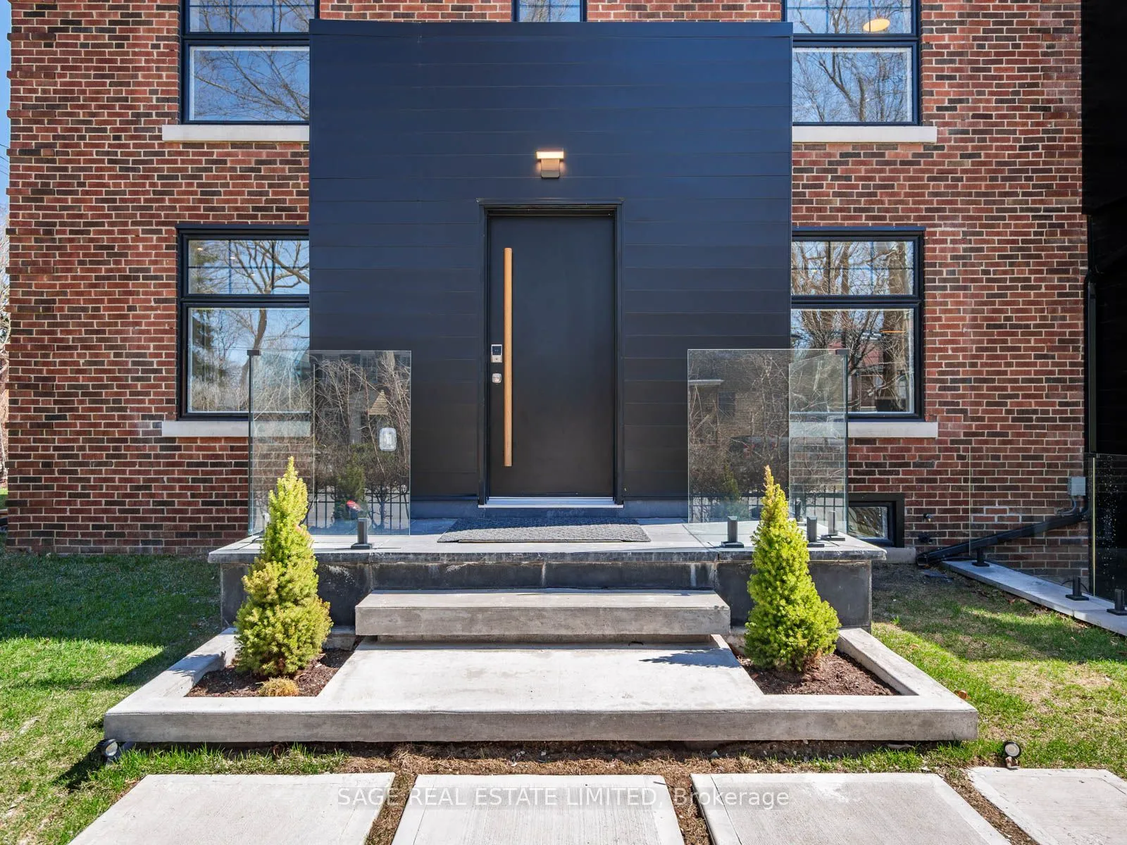 159 Humbervale Boulevard, ON M8Y 3P9