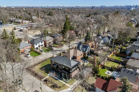 159 Humbervale Boulevard, ON M8Y 3P9