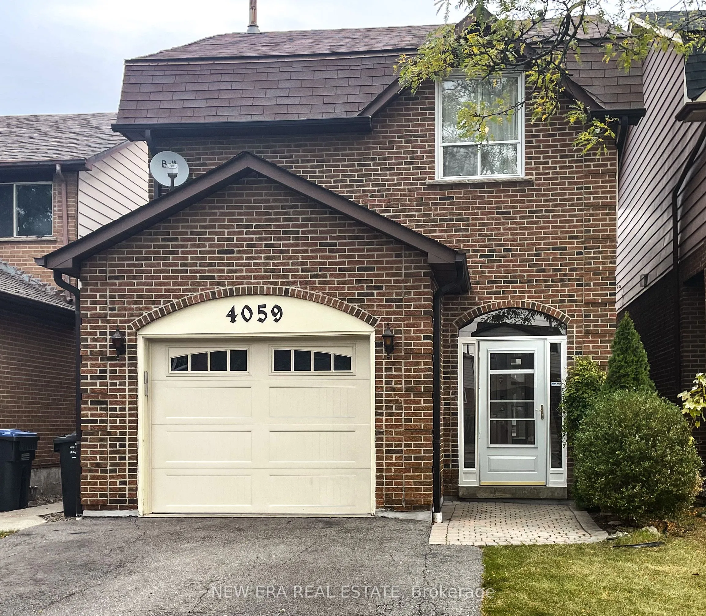 4059 Teakwood Drive, ON L5C 3L3