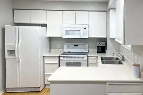4059 Teakwood Drive, ON L5C 3L3