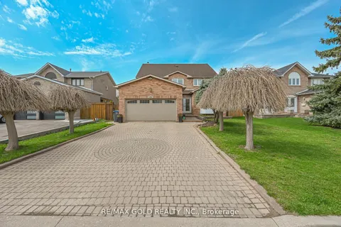 22 Strangway Court, ON L6Z 4L4