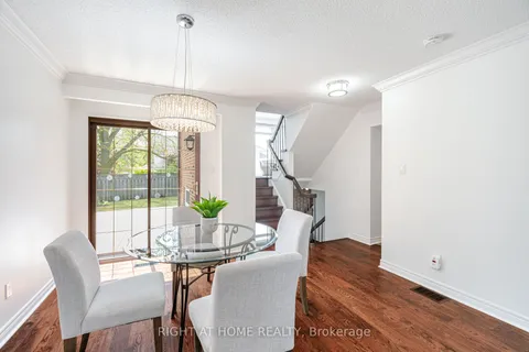 6 Winterfold Drive, ON L6V 3T1