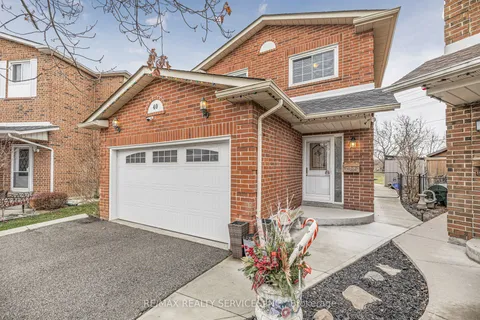 40 Crenshaw Court, ON L6Z 1W9