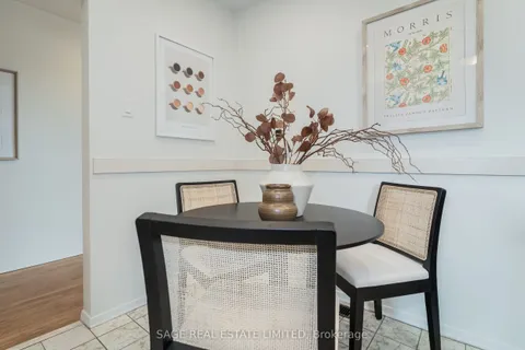 308 Sentinel Road, ON M3J 1T8