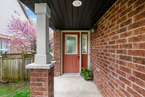 12 Clarke Avenue, ON L9W 5J6