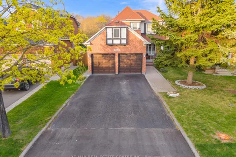 2840 Tradewind Drive, Mississauga, ON L5N 6L1