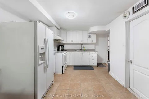 44 Abelard Avenue, ON L6Y 2K8