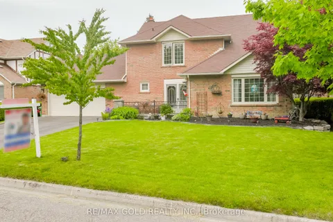7 Wadsworth Circle, ON L6Z 1W6