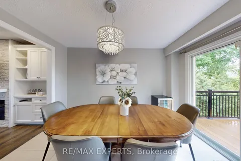 105 Mercury Road, ON M9W 3H7