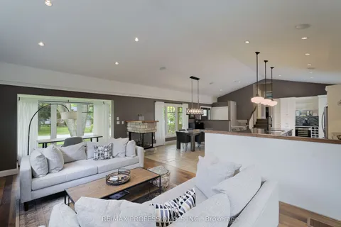 321 Wendy Lane, ON L6L 4P9
