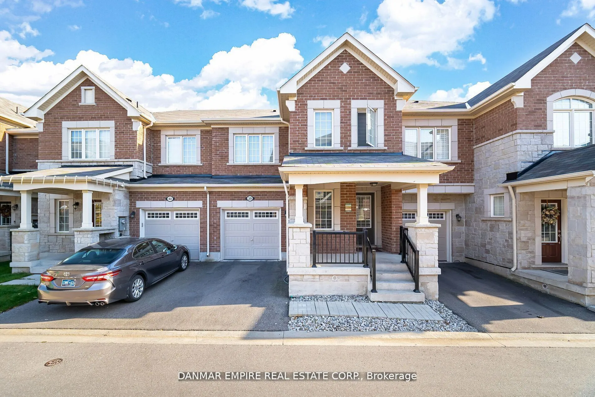 1000 Asleton Boulevard, ON L9T 9L6