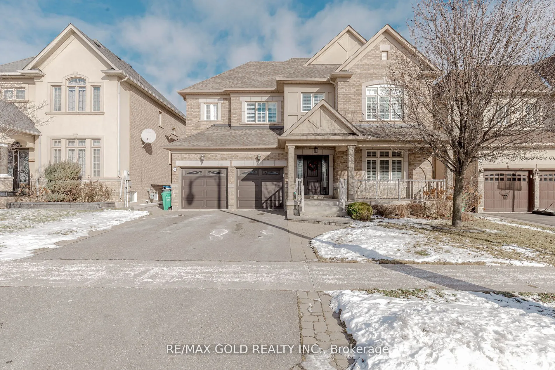 99 Royal West Drive, ON L6X 0V8