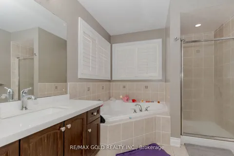 99 Royal West Drive, ON L6X 0V8