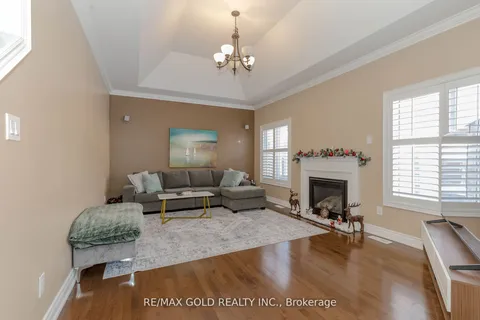 99 Royal West Drive, ON L6X 0V8